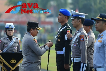 Polda Jatim Gelar Operasi Patuh Semeru 2023 Beri Edukasi Masyarakat Tertib Berlalu lintas