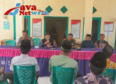 Danramil 0827/08 Hadiri Monitoring dan Evaluasi DD Tahun 2023 di Kantor Kecamatan Ganding