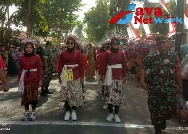 Suasana Gerak Jalan Unik Yang Dilaksanakan Pemerintah Kecamatan Rubaru, Ahad (13/08/2023)