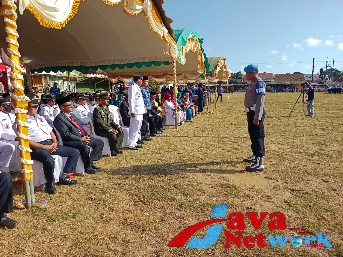 Danramil 18/Kangean Kapten Czi Acep Kusnadi Hadiri Upacara Peringatan HUT RI ke 78 di Lapangan Arjasa