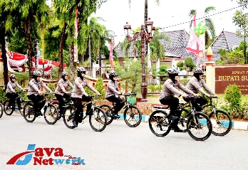 Polwan Polres Sumenep Gelar Patroli Sepeda Kayuh Berikan Himbauan Kamtibmas