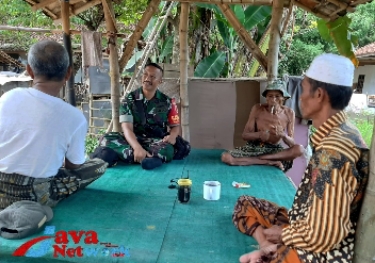 Giat Komsos, Babinsa 0827/07 Guluk-Guluk Ciptakan Situasi Baik dengan Warga Binaan