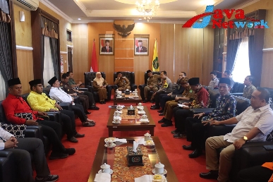 Kapolres Sumenep Hadiri Silaturahmi Forkopimda dengan Ketua Partai Politik Peserta Pemilu 2024
