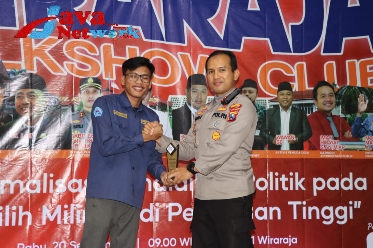 Kapolres Sumenep, AKBP Edo Satya Kentriko, SH, SIK Saat Menghadiri Wiraraja Talk Show Club (TSC), Rabu (20/09/2023)