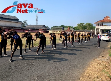 Suasana Tes Kesamaptaan Jasmani (TKJ) Tahun 2023 Polres Sumenep di Stadion A Yani Pangligur Sumenep, Sabtu (23/09/2023)