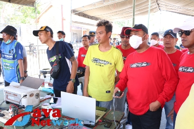 Pencet Tombol di Garis Start, Tandai Bupati Achmad Fauzi Wongsojudo Buka Drag Bike 2023