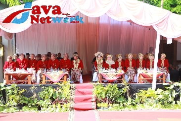 Dandim Sumenep Turut Menyaksikan Pertunjukan Drama Kolosal Prosesi Arya Wiraraja