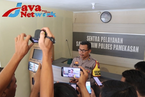 Kasi Humas Polres Pamekasan, IPTU Sri Sugiarto Saat Memberikan Konferensi Pers, Kamis (23/11/2023)