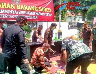 Kegiatan Pemusnahan BB di Kantor Kejaksaan Sumenep, Kamis (07/12/2023)
