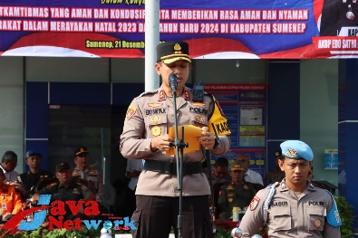 Kapolres Sumenep AKBP Edo Satya Kentriko, SH, SIK, MH Saat Memimpin Apel Gelar Pasukan Operasi Lilin Semeru 2023