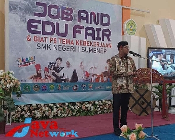 Bupati Sumenep Achmad Fauzi Wongsojudo Saat Membuka Kegiatan Job and Edu Fair 2024