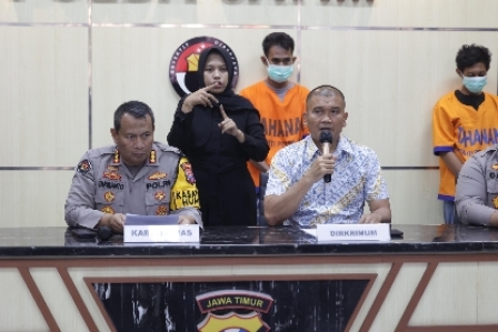 Tidak Sampai Sepekan, Subdit Jatanras Ditreskrimum Polda Jatim Berhasil Ungkap Kasus Pelemparan Bondet di Pamekasan, Jum'at (23/02/2024)