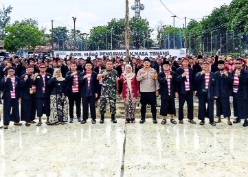 Foto Bersama Kapolres Sumenep AKBP Henri Noveri Santoso, SH, SIK, MM Bersama Forkopimda Sumenep, Bawaslu Saat Deklarasi Damai Pemilu 2023