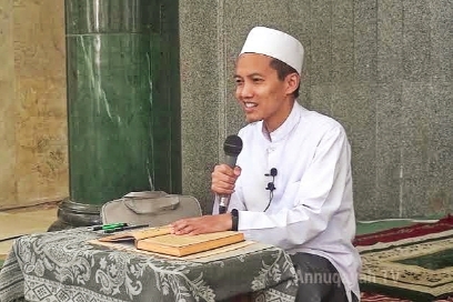 Dewan Pengasuh Ponpes Annuqayah Guluk-Guluk, KH. Ali Fikri