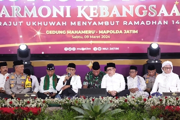 Sambut Ramadhan 1445 H Polda Jatim dan MUI Gelar Istighotsah Harmoni Kebangsaan Rawat Persatuan, Sabtu (09/03/2024) malam