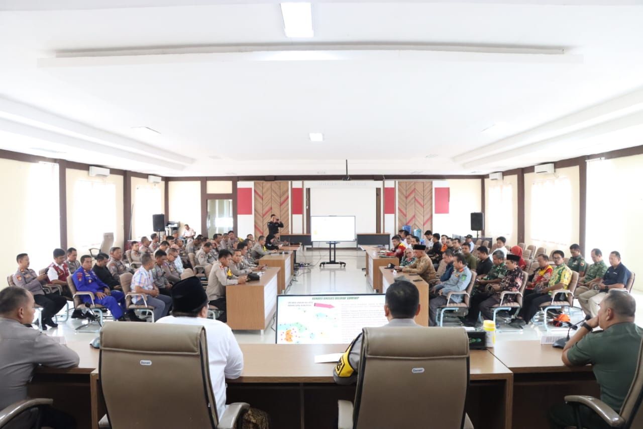 Polres Sumenep Gelar Rakor Eksternal Persiapan Operasi Ketupat Semeru 2024 untuk Pengamanan Idul Fitri 1445 H