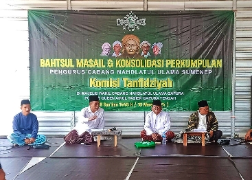 Suasana Kegiatan Bahtsul Masail dan Konsolidasi Perkumpulan NU se-kabupaten Sumenep di MWCNU Gapura, Minggu (10/03/2024)