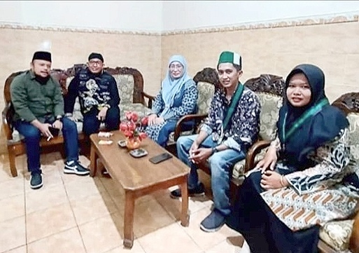Bupati Achmad Fauzi Wongsojudo, SH, MH, MPdi Bersama Wabup Hj Dewi Khalifah, SH, MH, MPdi Saat Menghadiri Pembukaan LK II HMI dan LKK Kohati Sumenep 