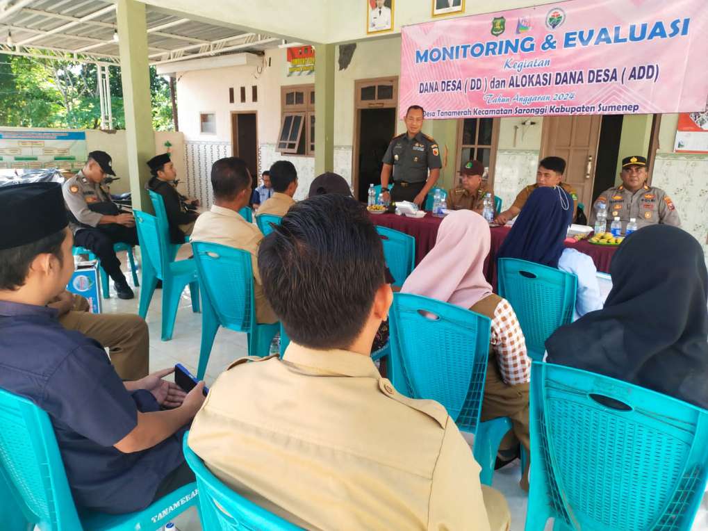 Danramil 0827/06 Saronggi Ikuti Monev DD/ADD di 14 Desa di Pendopo Kantor Kecamatan Saronggi, Senin (27/05/2024)