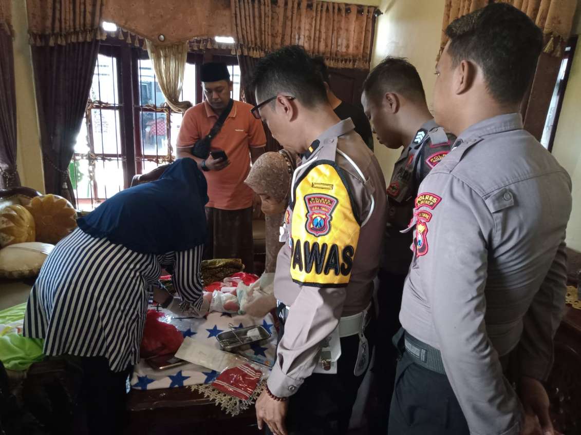 Polres Sumenep Selidiki Penemuan Bayi Yang Sempat Gegerkan Warga Desa Pabian dan Sekitarya