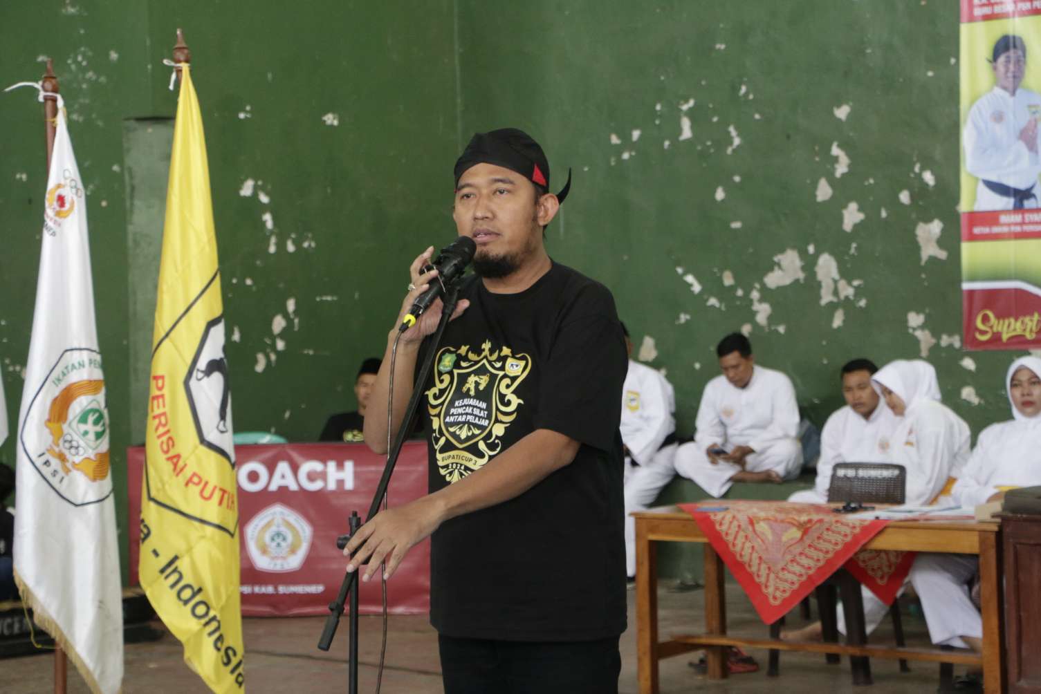 Bupati Sumenep Achmad Fauzi Wongsojudo Saat Memberikan Sambutan Pada Pembukaan Kejuaraan PSN Perisai Putih Bupati Sumenep Cup 3 Tahun 2024