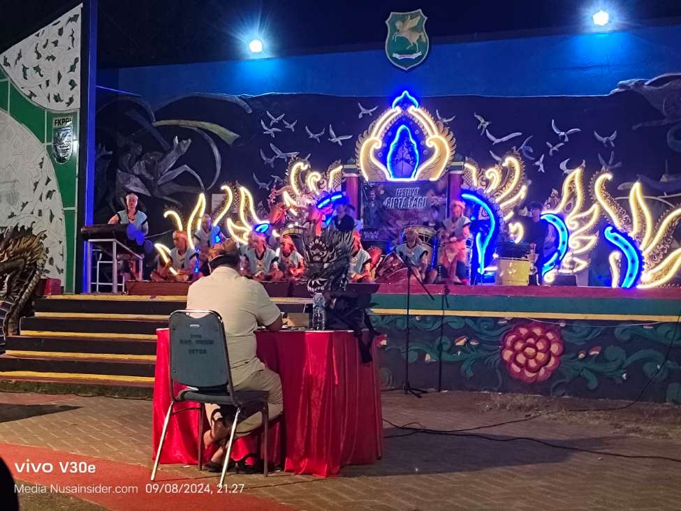 Kolaborasi Pemkab Sumenep dan FKPPI Gelar Lomba Cipta Lagu Musik Tong-Tong 2024 Bertempat di LKS Sumenep, Jum'at (09/08/2024) malam