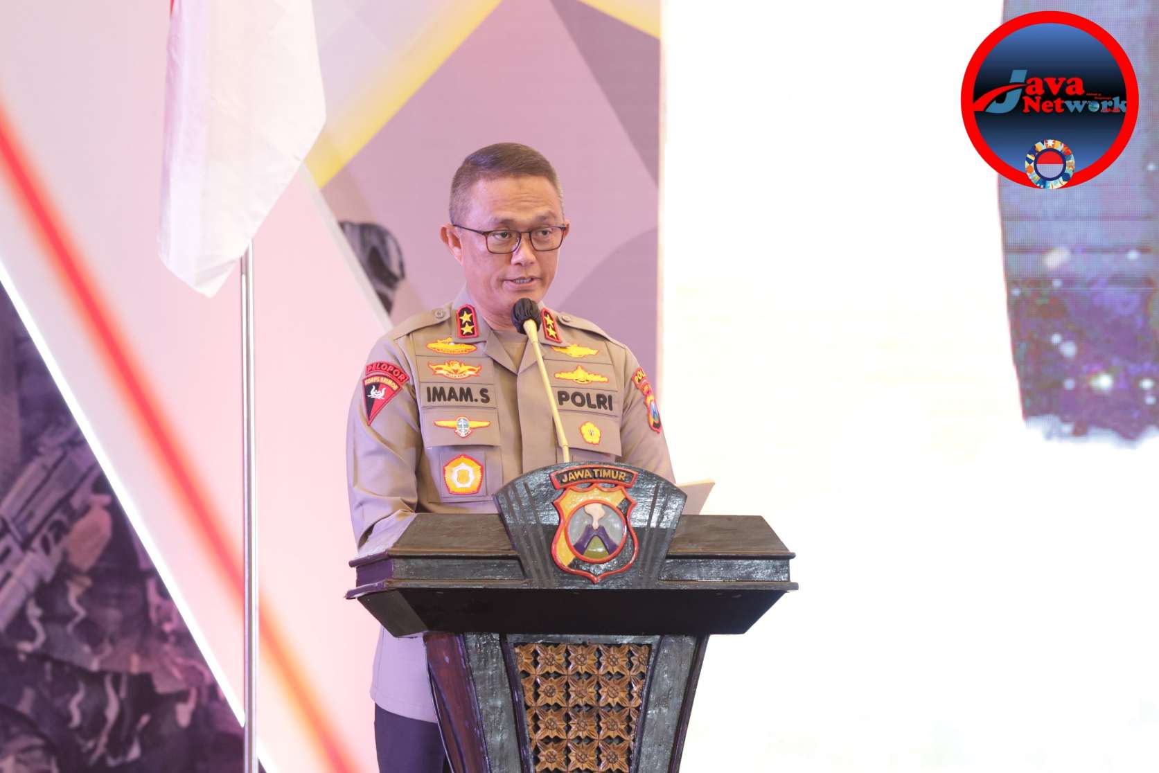 Kapolda Jatim Irjen Pol Drs Imam Sugianto, MSi
