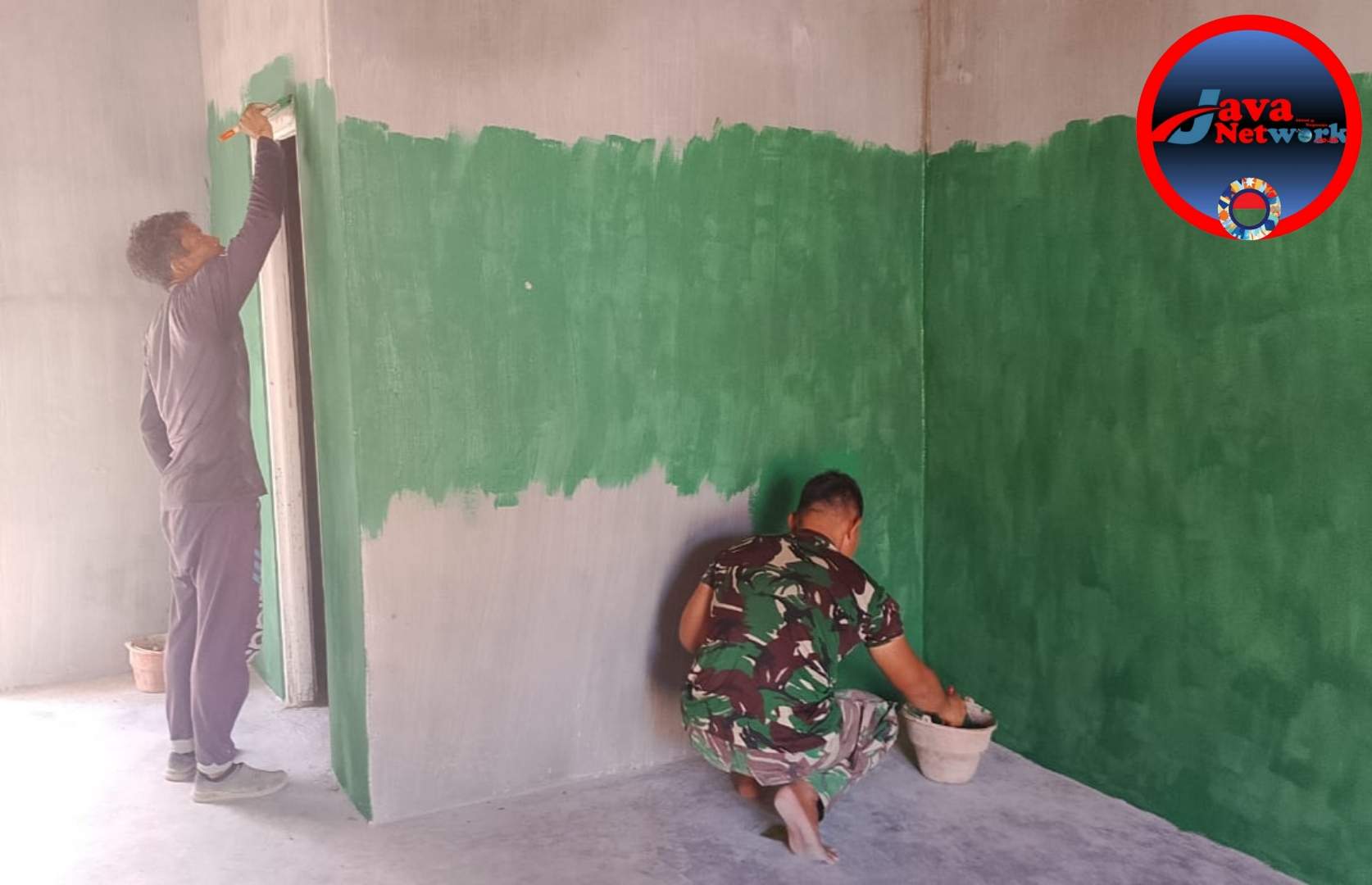 Kesibukan TMMD Kodim Sumenep Rehap RTLH Masuki Tahap Pengecatan