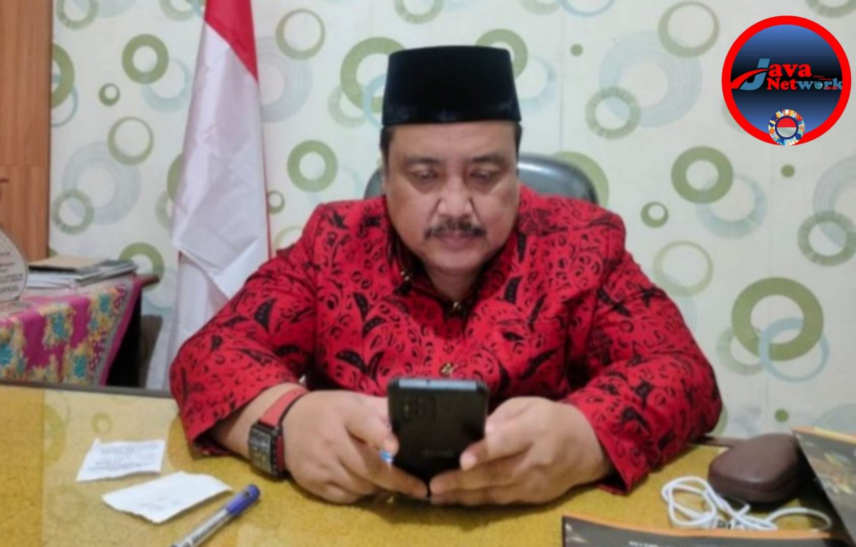Kepala Bakesbangpol Sumenep Drs Achmad Zulkarnain, MH 
