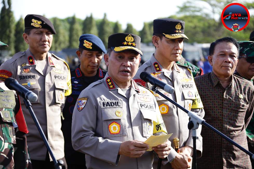 Kepala Baharkam Mabes Polri, Komjen Pol Drs Fadil Imran, Msi