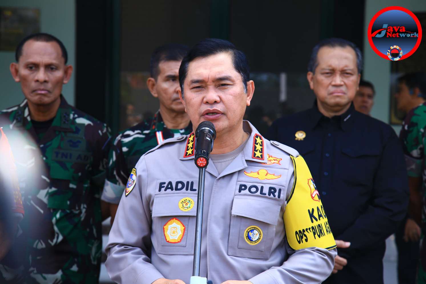 Kepala Baharkam Mabes Polri Komjen Pol Drs. Fadil Imran, MSi 