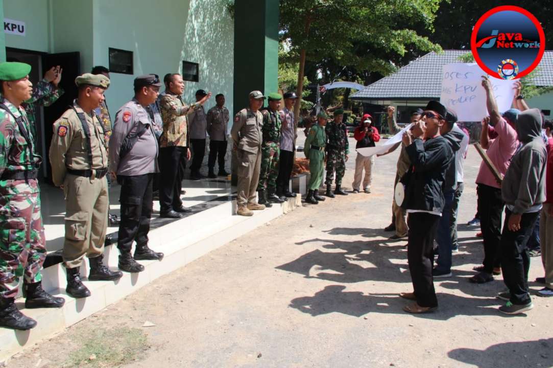 Kodim 0827/Sumenep Gelar Simulasi Pengamanan Jelang Pilkada 2024. Kamis (12/09/2024)
