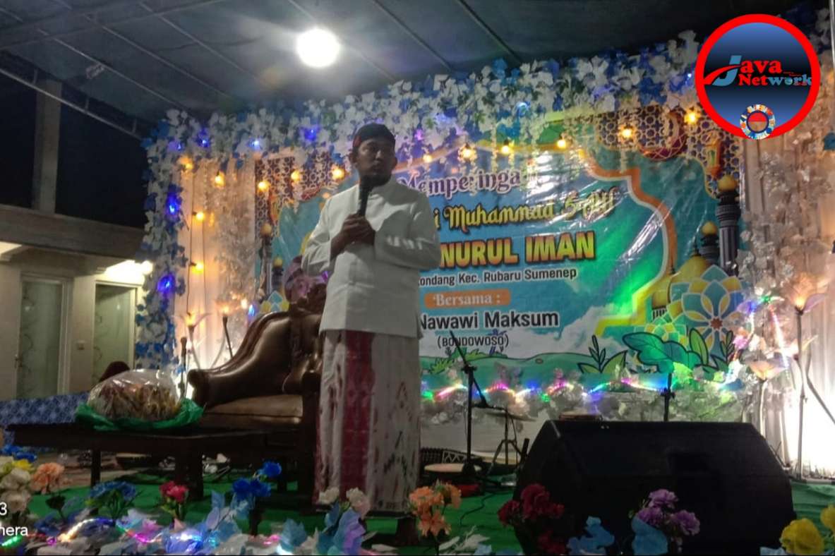 Bupati Saat Memberikan Sambutan di Acara Peringatan Maulid Nabi Muhammad SAW 1446 H di Masjid Nurul Iman Pakondang Rubaru Sumenep, Rabu (18/09/2024) malam