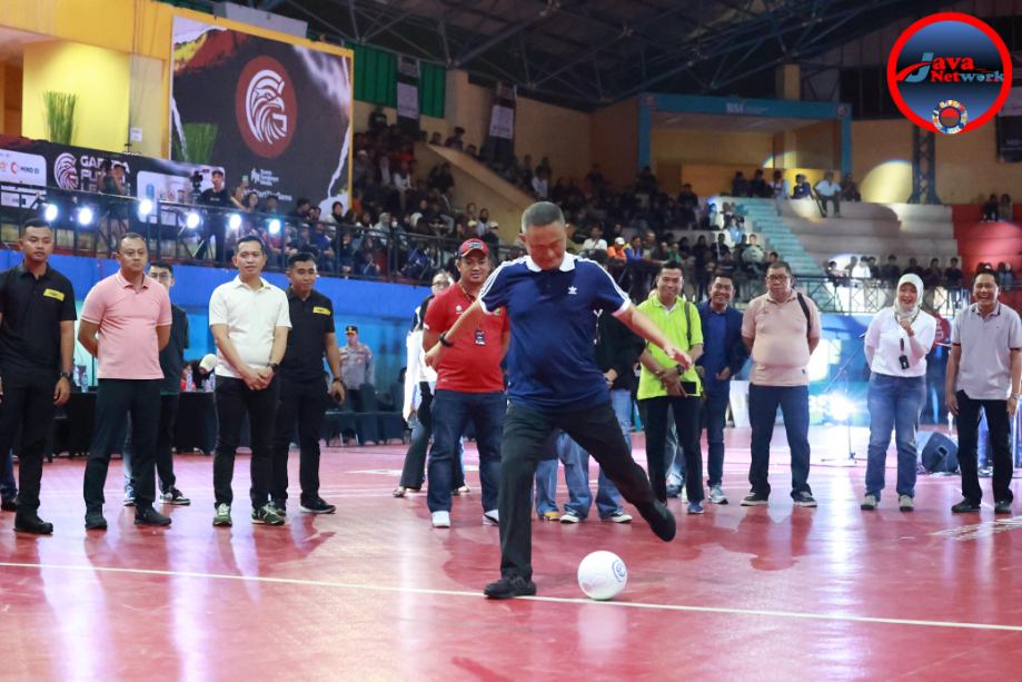 Kapolda Jatim Resmi Buka Garuda Futsal League Bersama Kadindik