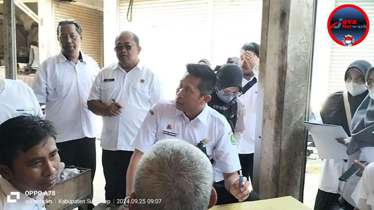 Kabag Perekonomian Setdakab Sumenep Dadang Dedy Iskandar Pimpinan Monitoring Ke Pasar Tradisional Sumenep