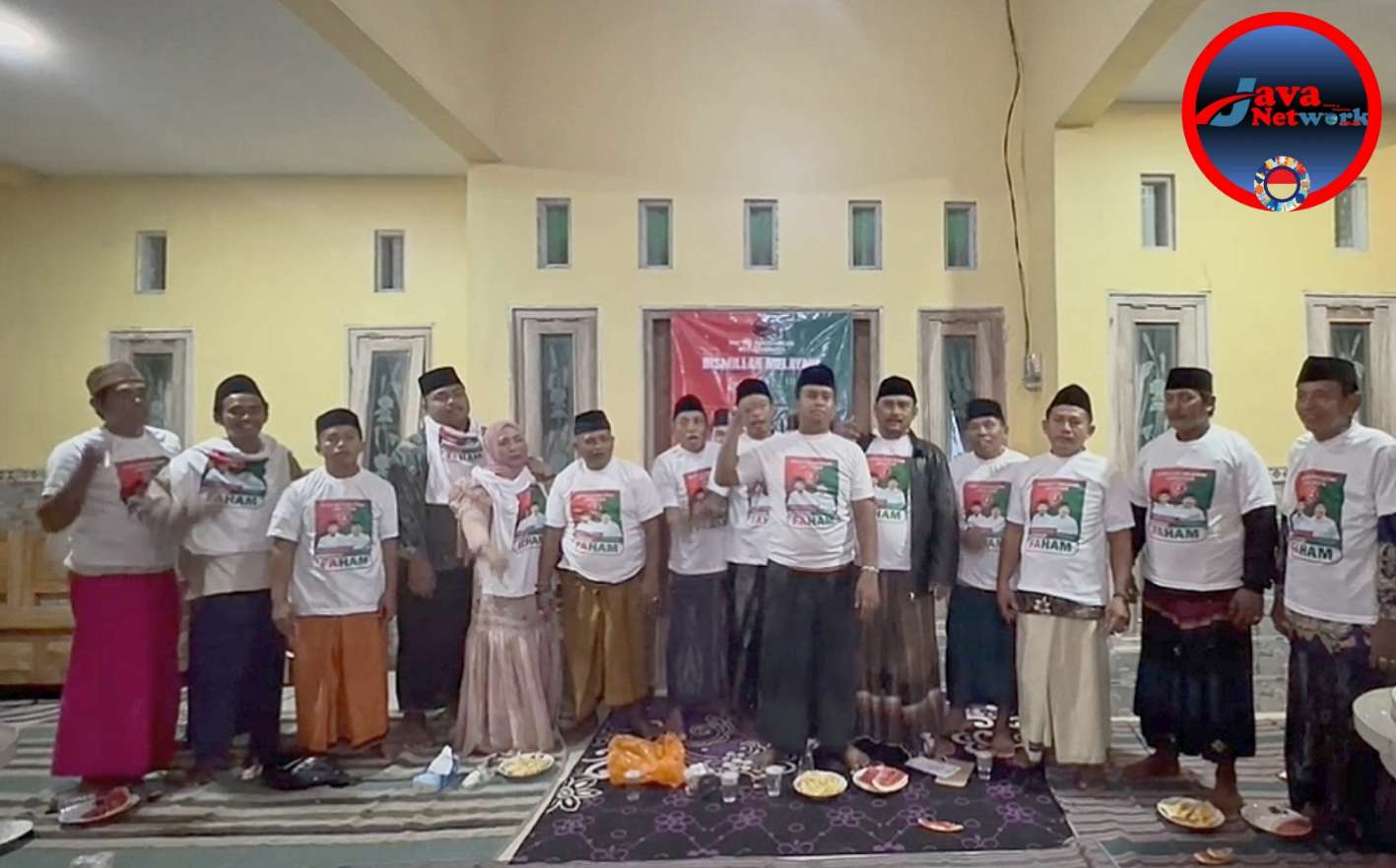 Pemuda dan Tomas 9 Desa di Kecamatan Saronggi Deklarasikan Dukungan ke Paslon FAHAM
