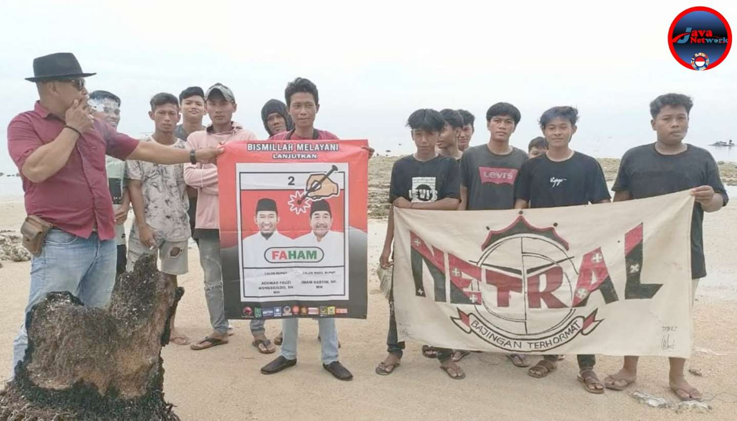 Dengan Mengambil Tempat di Pesisir Pantai, Netral Community Desa Pabean Arjasa Deklarasikan Paslon FAHAM