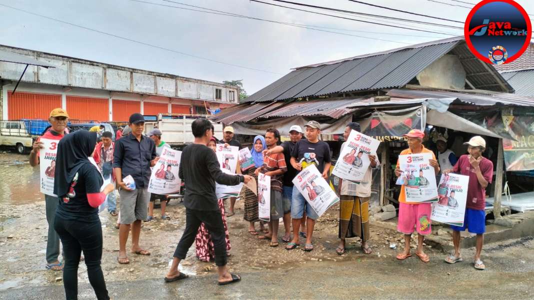 PAC PDI-P Lenteng Turlap ke Pasar Serukan Risma - Gus Hans Pilgub Jatim 2024
