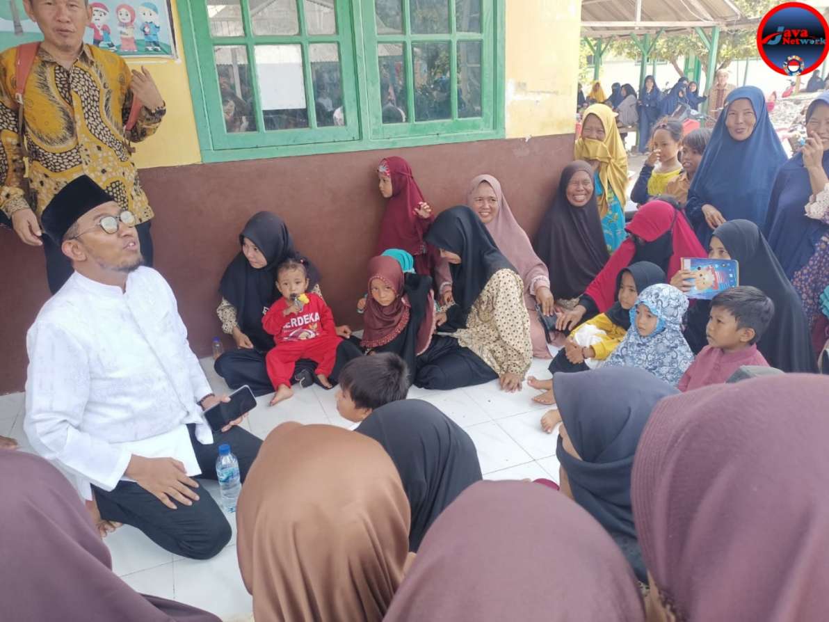 Achmad Fauzi Bersimpuh Simbol Tindakan Tulus Untuk Membangun Kepulauan Sumenep