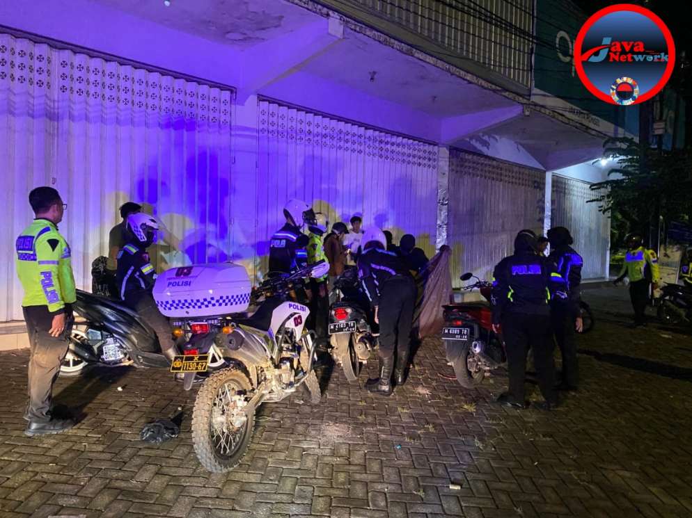 Cegah Balap Liar, Kasat Lantas Polres Sumenep Pimpin Patroli, Telusuri Titik Rawan Kejahatan
