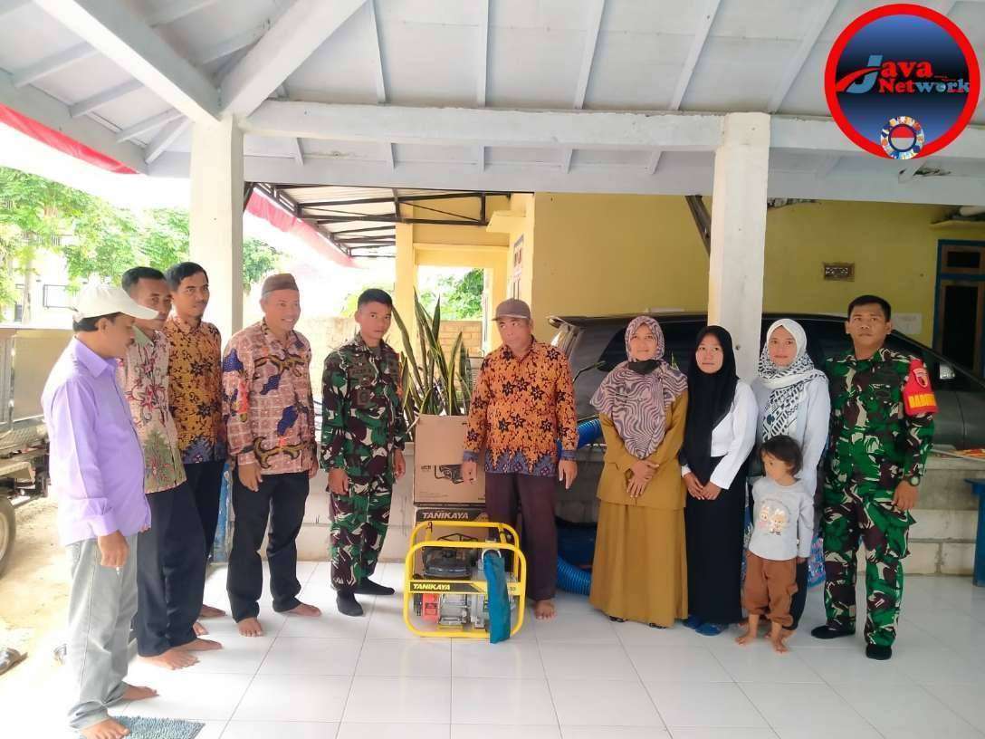 Dukung Swasembada Padi 2025, Dua Unit Mesin Pompa Air Diserahkan untuk Petani Desa Sawah Sumur