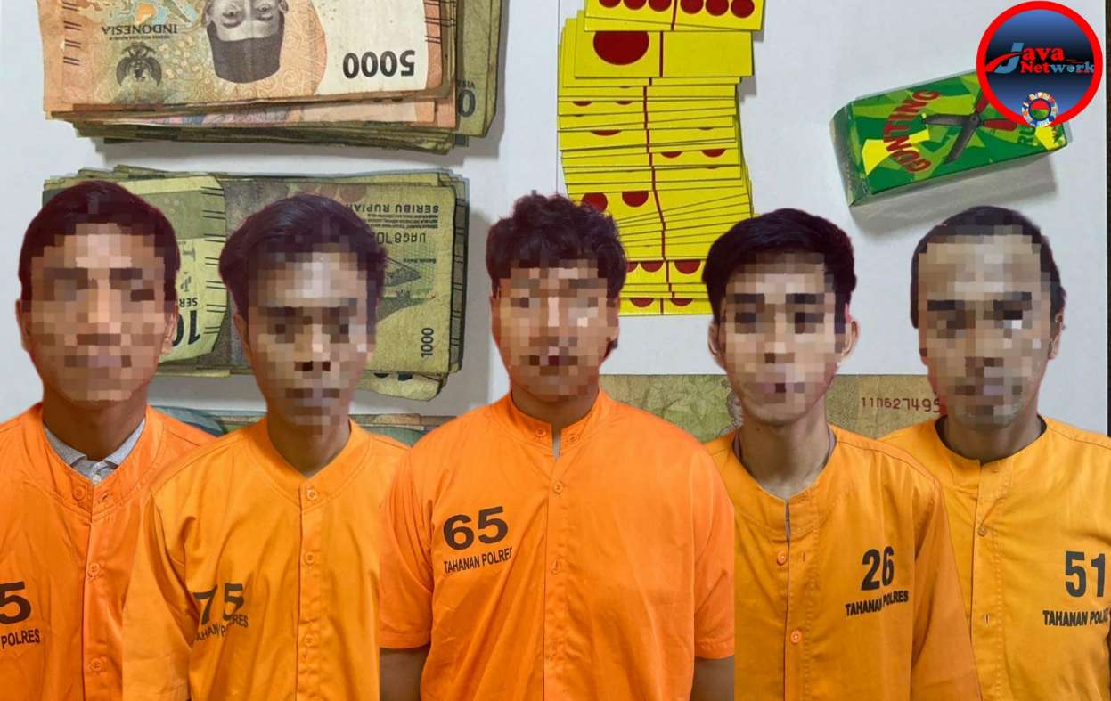 Ke-5 Pelaku Bersama Barang Bukti Yang Berhasil Diamankan Satreskrim Polres Sumenep 