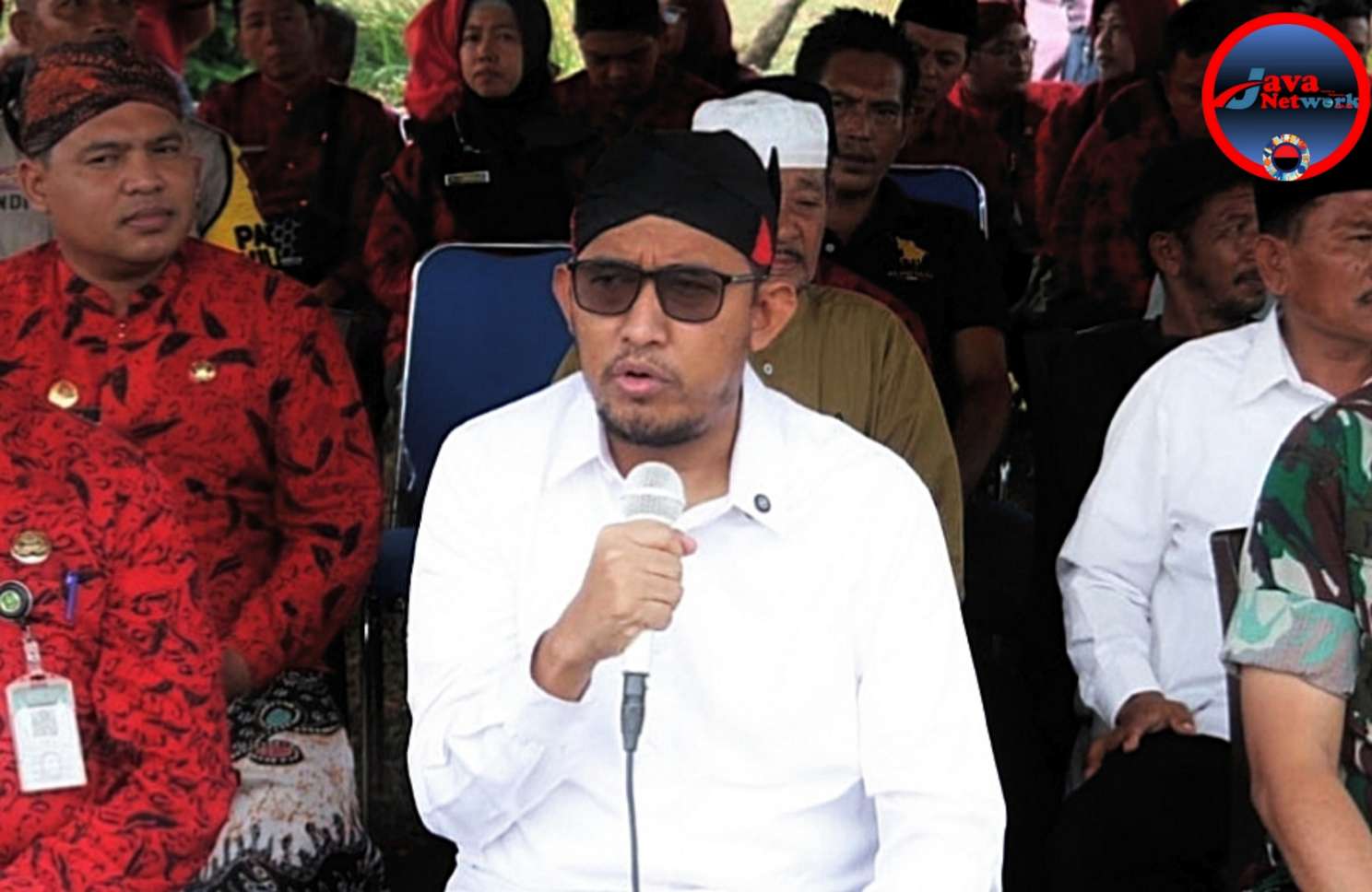 Bupati Sumenep Achmad Fauzi Wongsojudo Saat Memberikan Sambutan di Acara Panen Jagung di Kecamatan Guluk-Guluk, Jum'at (14/2/25)