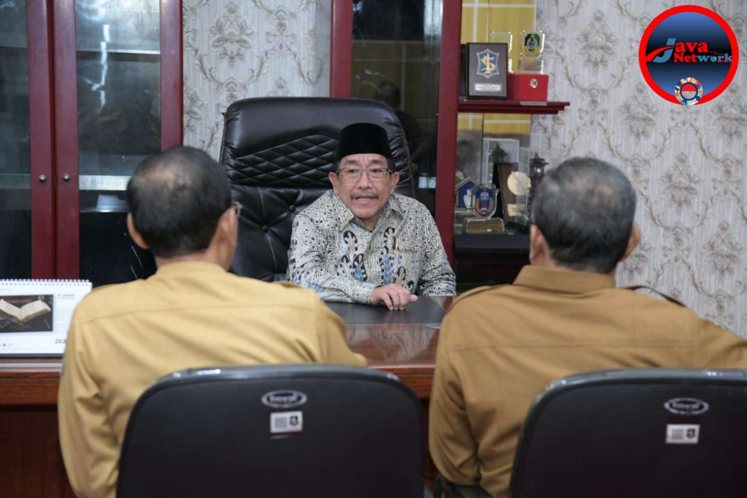 Menyongsong Pagi Penuh Inspirasi: KH Imam Hasyim, Wakil Bupati Sumenep, Mulai Babak Baru Pembangunan, Selasa (25/02/2025)