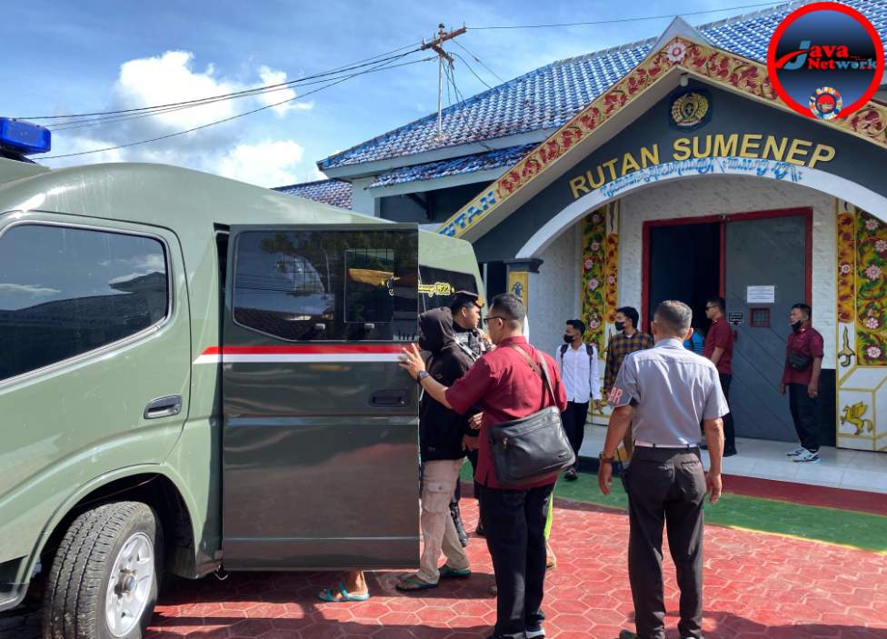 Atasi Overcrowding, Rutan Sumenep Pindahkan Warga Binaan ke Lapas Arjasa dengan Pengawalan Ketat