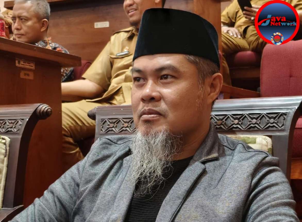 Anggota DPRD Sumenep Asal Kepulauan Badrul Aini