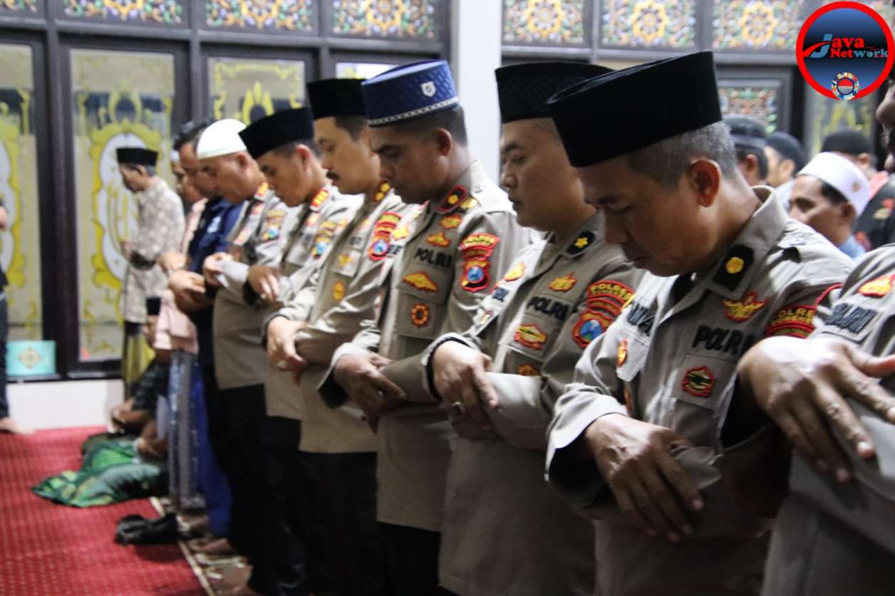 Kapolres Sumenep Gelar Safari Tarawih di Masjid Walisongo, Ajak Masyarakat Jaga Kamtibmas