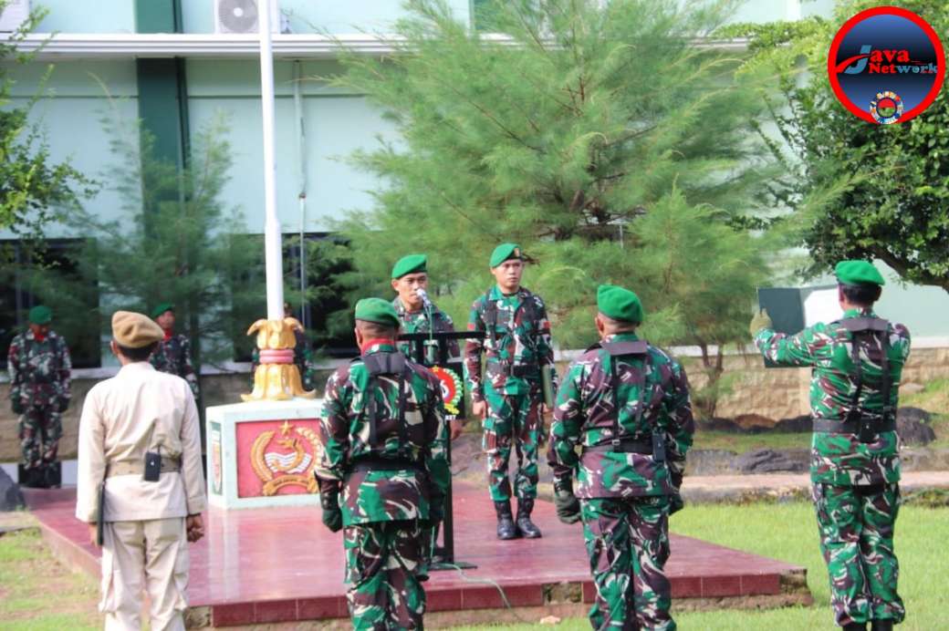 Pasiintel Kodim 0827/Sumenep Pimpin Upacara 17-an, Pangdam V/Brawijaya Tekankan Dedikasi Prajurit