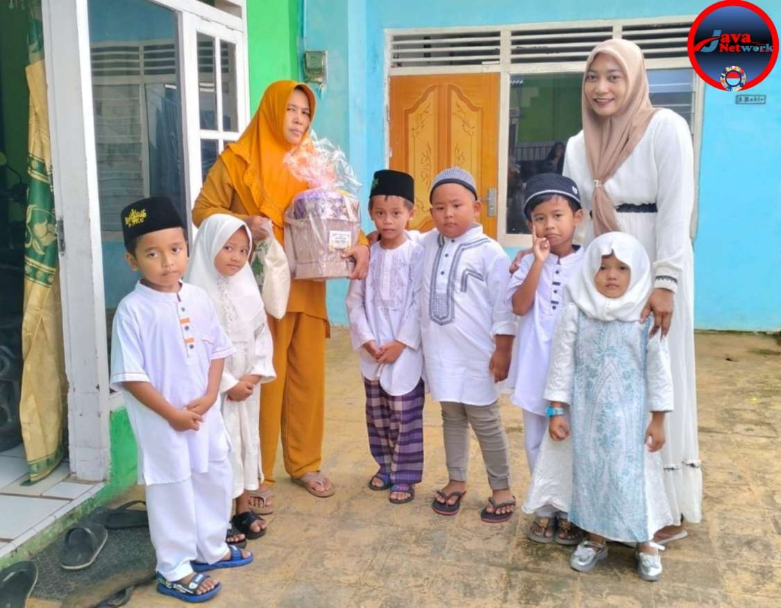 Mencetak Generasi Dermawan PAUD Nikmatul Kubro Ajarkan Anak Berbagi dengan Mendatangi Yatim dan Dhuafa