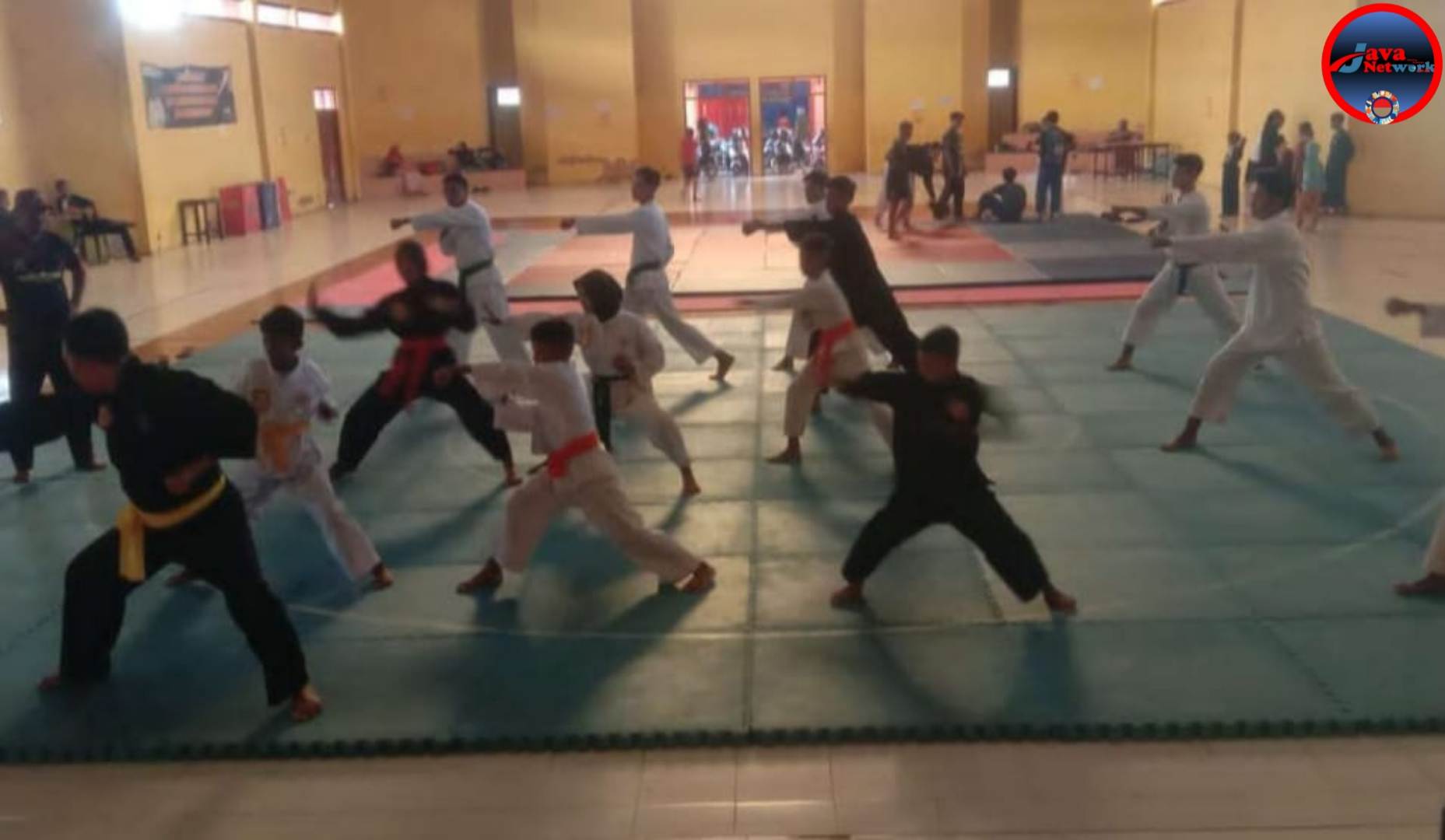 Pembinaan Atlet Berkelas: PSN Perisai Putih Sumenep Cetak Jawara Pencak Silat